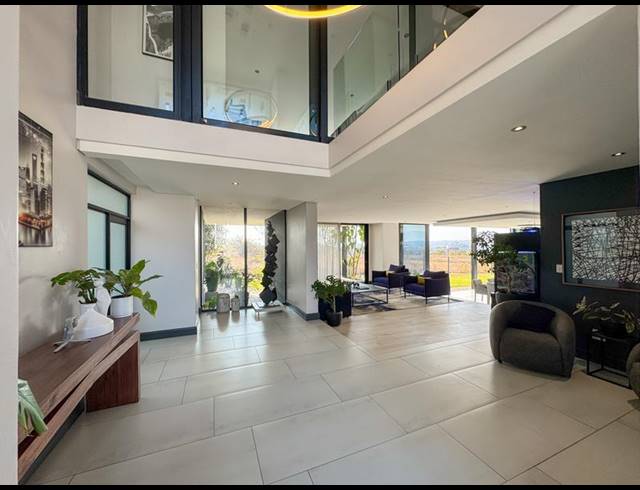 4 BEDROOM HOUSE FOR SALE IN MIDSTREAM RIDGE